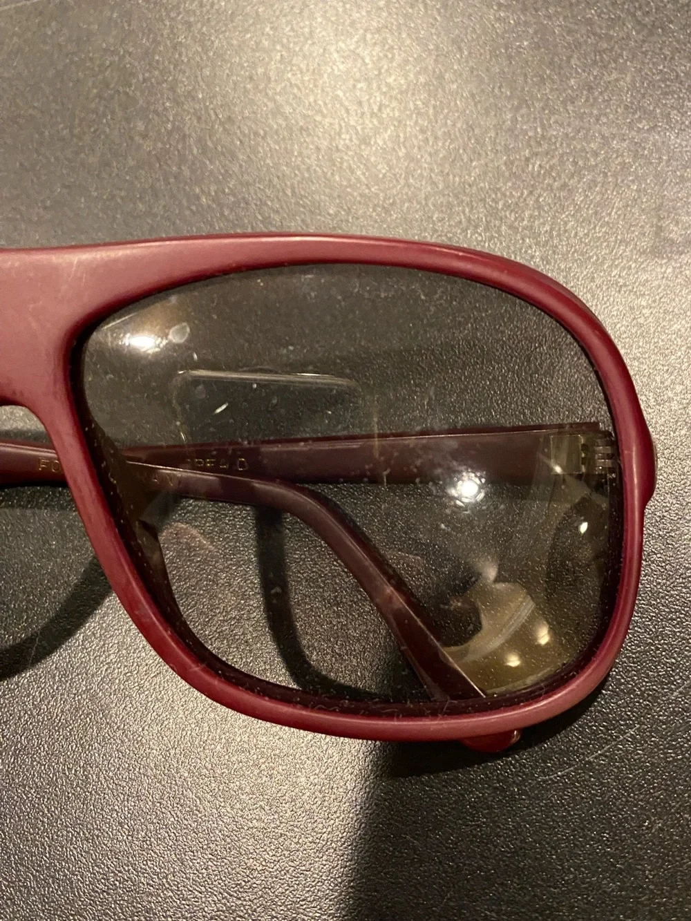 70s 80s Foster Grant Burgundy Plastic Frame Oversized Men’s Sunglasses Vintage